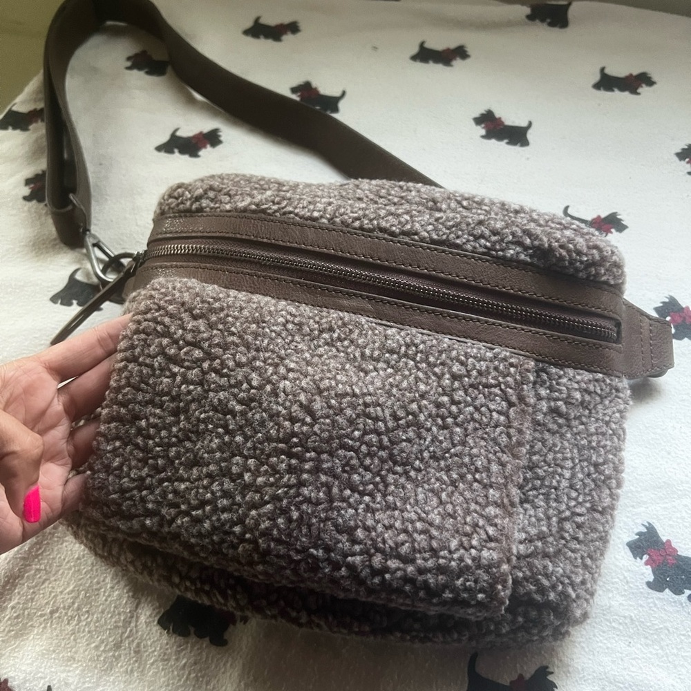 NWOT Free People brown Sherpa Crossbody Bag